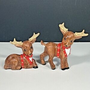 2 VTG KIMPLE CERAMIC MOLD CHRISTMAS REINDEER DEER FIGURINE HAND PAINTED QUILTED
